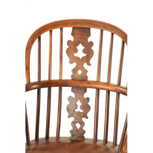 359 - AN EARLY 19TH CENTURY NOTTINGHAMSHIRE YEW-WOOD LOW BACK WINDSOR CHAIR with saddle seat and crinoline... 