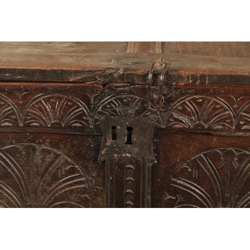 418 - A GOOD SMALL LATE 17TH CENTURY OAK PANELLED COFFER with arcaded carved front (82cm wide 45cm deep 57... 