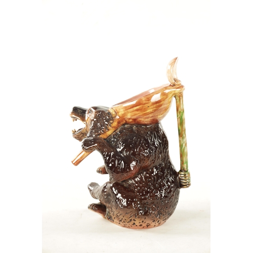 483 - A 19TH CENTURY MAJOLICA HOLDCROFT HONEY BEAR JUG (33cm high)