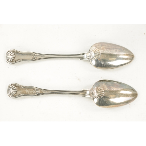 692 - A PAIR OF REGENCY IRISH SILVER HOURGLASS TABLESPOONS app. Weight 174g - Samuel Beere, Dublin. 1822. ... 