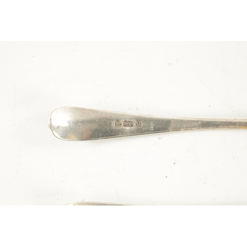 693 - A SET OF SIX GEORGE III SILVER DESERT SPOONS app weight Hester Bateman, London. 1782 and 86. (17.5cm... 