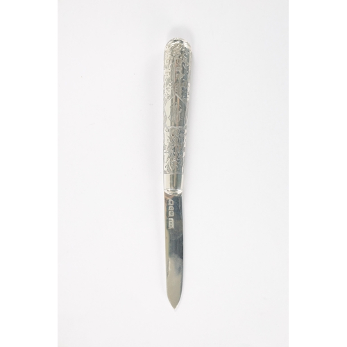 714 - A 19TH CENTURY SILVER FOLDING POCKET FRUIT KNIFE with silver blade - Birmingham, 1899, Hillard and T... 