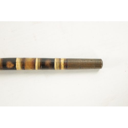 754 - A LATE 19TH CENTURY SEGMENTED HORN AND BONE WALKING STICK with pommel handle and brass ferrule (87cm... 