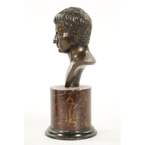 1005 - A 19TH CENTURY GRAND TOUR BRONZE BUST mounted on a veined marble socle base (24cm high )