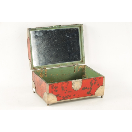 1054 - AN EARLY 18TH CENTURY CONTINENTAL TORTOISESHELL AND SILVER METAL BOX having a slightly domed panelle... 