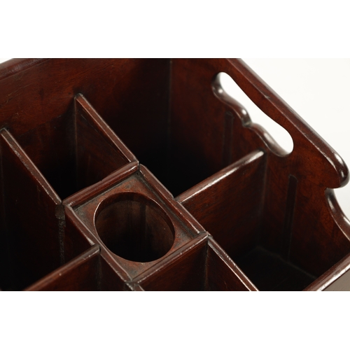 1071 - AN UNUSUAL GEORGE III MAHOGANY DESK TIDY with shaped side handles and compartments (25.5cm wide 18.5... 