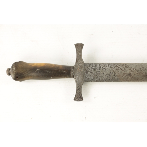 810 - A LARGE 19TH CENTURY FRENCH HUNTING DAGGER SIGNED LE PAGE-MOUTIER having a finely etched steel fulle... 