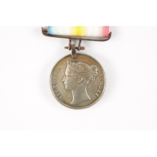 900 - A CANDAHAR GHUZNEE CABUL 1842 MEDAL presented to Private Edward Horton H.M 40th Reg. (36mm diameter ... 