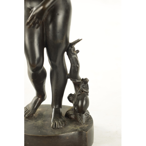 954 - A 19TH CENTURY ITALIAN SCHOOL BRONZE SCULPTURE of The Medici Venus (31cm high)