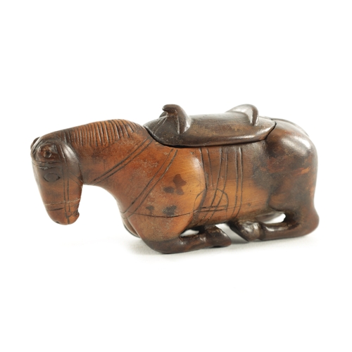 160 - A 19TH CENTURY ORIENTAL CARVED SNUFF BOX formed as a Horse (10.5cm wide )