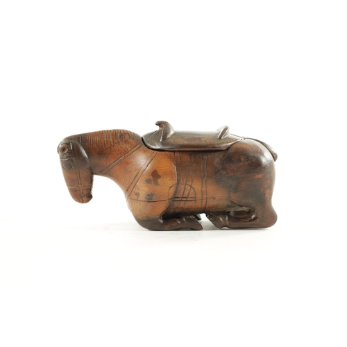 160 - A 19TH CENTURY ORIENTAL CARVED SNUFF BOX formed as a Horse (10.5cm wide )