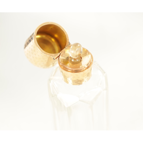 290 - A CASED LATE 19TH CENTURY FRENCH 14CT GOLD MOUNTED SENT BOTTLE the bright cut hinged lid revealing a... 