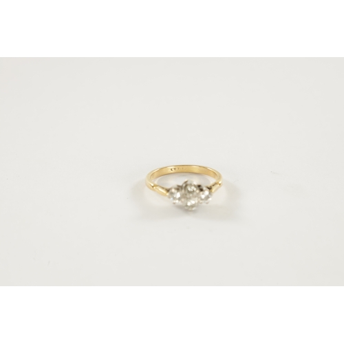 365 - AN 18CT GOLD FOUR STONE DIAMOND RING Total wight app. 3.7g, ring size M/N