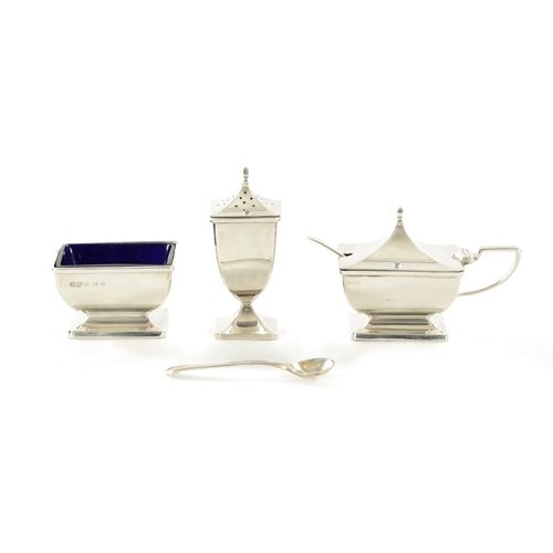 410 - A CASED THREE-PIECE SILVER CONDIMENT SET by Deakin & Francis Ltd, Birmingham, 1930, 142g