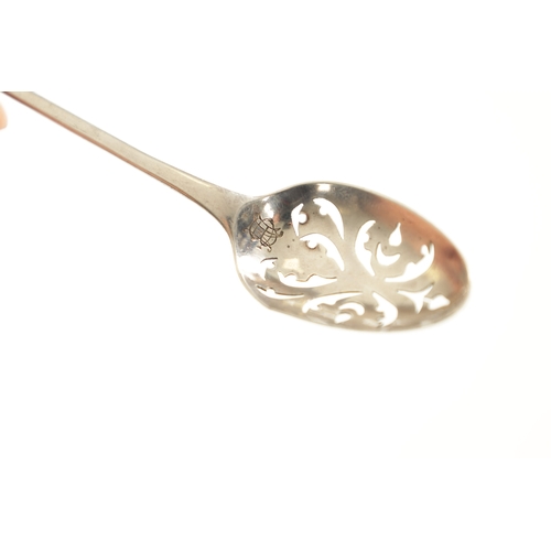 412 - A GEORGIAN SILVER MOTE SPOON with a pierced bowl. Indistinct marks, 10 grams (13cm overall )