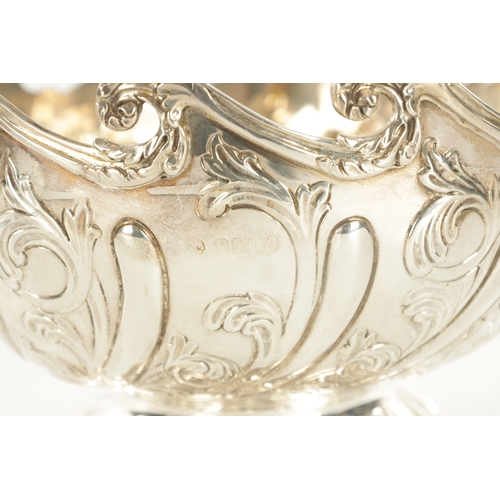 442 - A VICTORIAN SILVER FOOTED ROSE BOWL with fluted leaf cast body and waved rim, London, 1834, 994g