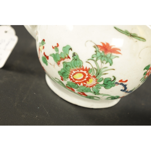 105 - A LATE 18TH CENTURY PLYMOUTH PORCELAIN TEAPOT (14.5cm high)