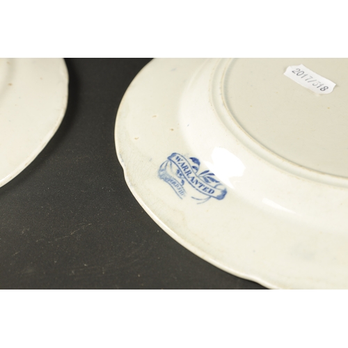 174 - A LARGE EARLY 19TH CENTURY PEARLWARE BOWL printed with a willow pattern and eight plates. (28cm diam... 