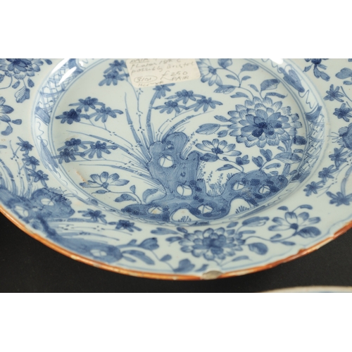 179 - A PAIR OF BRISTOL DELFT PLATES CIRCA 1760 AND A PAIR OF LIVERPOOL DELFT PLATES (23cm diameter)