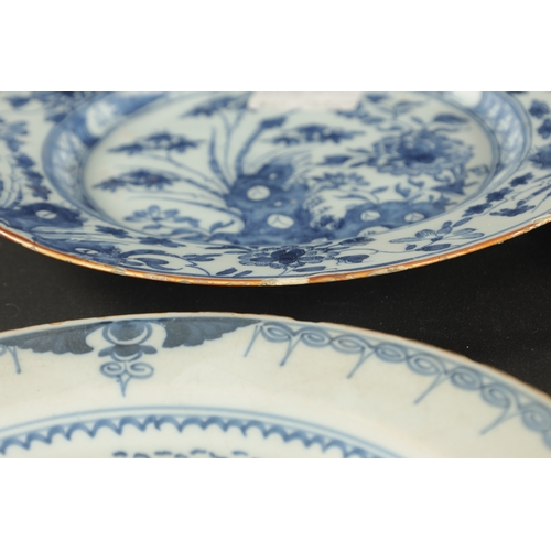 179 - A PAIR OF BRISTOL DELFT PLATES CIRCA 1760 AND A PAIR OF LIVERPOOL DELFT PLATES (23cm diameter)