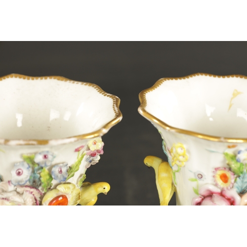 180 - A PAIR OF EARLY 19TH CENTURY SPODE SPILL VASES WITH BIRDS AND FLOWERS (12.5cm high)