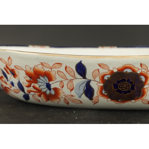 189 - A 19TH CENTURY IRONSTONE LARGE DISH AND DRAINER in Imari colours. (50cm wide)