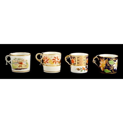 211 - A COLLECTION OF FOUR ENGLISH PORCELAIN COMPRISING A NEW HALL COFFEE CAN CIRCA 1800, A COALPORT COFFE... 