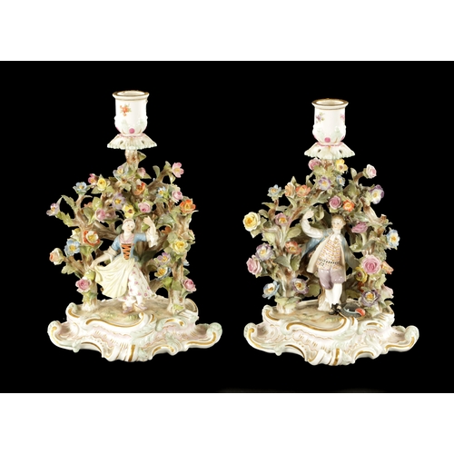 224 - A PAIR OF 19TH CENTURY MEISSEN CANDLESTICKS (23cm high)