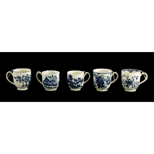 226 - A COLLECTION OF FIVE WORCESTER PRINTED COFFEE CUPS CIRCA 1770 (7cm high)