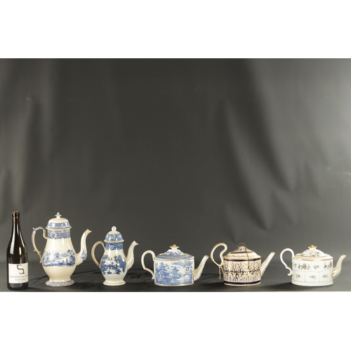 289 - THREE LATE 18TH CENTURY ENGLISH PORCELAIN TEAPOTS AND TWO PEARLWARE COFFEE POTS (28cm high and small... 