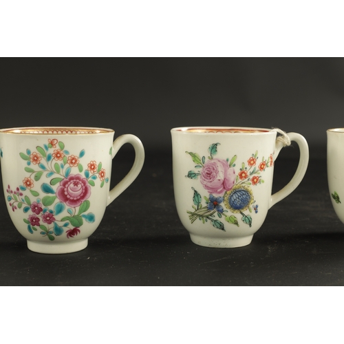 318 - A COLLECTION OF FIVE WORCESTER PORCELAIN COFFEE CUPS PAINTED WITH FLOWERS CIRCA 1775 (6.5cm high)