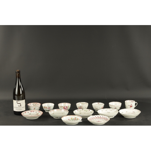 323 - A COLLECTION OF SEVEN 18TH CENTURY NEWHALL PORCELAIN TEA BOWLS AND SAUCERS