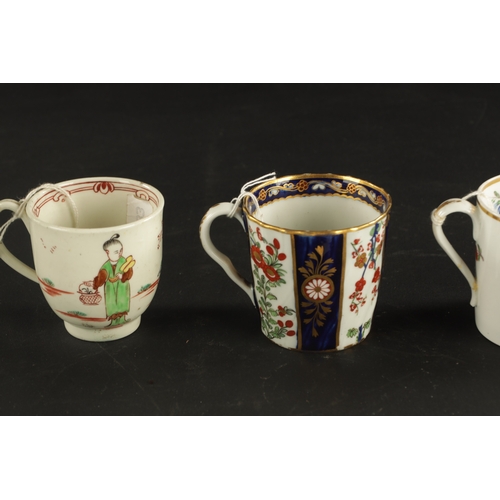 377 - FOUR ENGLISH PORCELAIN COFFEE CUPS comprising a chamberlain Worcester coffee cup painted in the old ... 