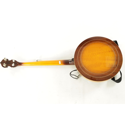 432 - A WASHBURN B18 FIVE STRING BANJO with rosewood fingerboard and fiddle back, with carrying case. (98c... 