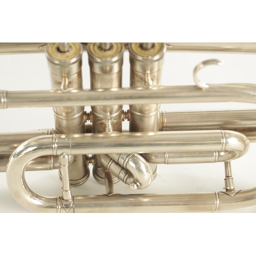 436 - A COLLECTION OF FIVE WIND INSTRUMENTS comprising of a Mistral flute, Selmer 1400 clarinet, a Boosey ... 