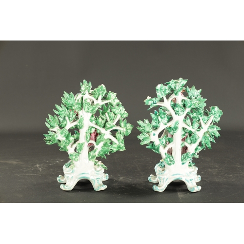 54 - A PAIR OF MID 18TH CENTURY BOW PORCELAIN BOCAGE FIGURES NEW DANCERS (22cm high)