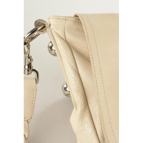 673 - A MULBERRY CREAM LEATHER DARIA SHOULDER BAG with brown dust cover