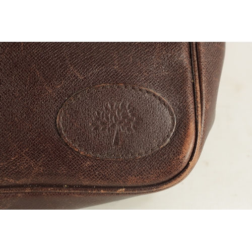 695 - A MULBERRY BROWN LEATHER BAG