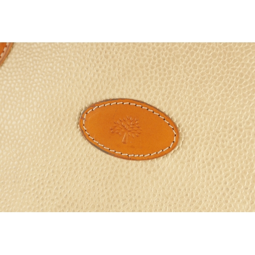 706 - A MULBERRY CREAM AND TAN LEATHER HANDBAG with dust cover