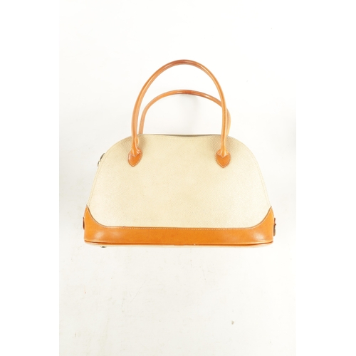 706 - A MULBERRY CREAM AND TAN LEATHER HANDBAG with dust cover