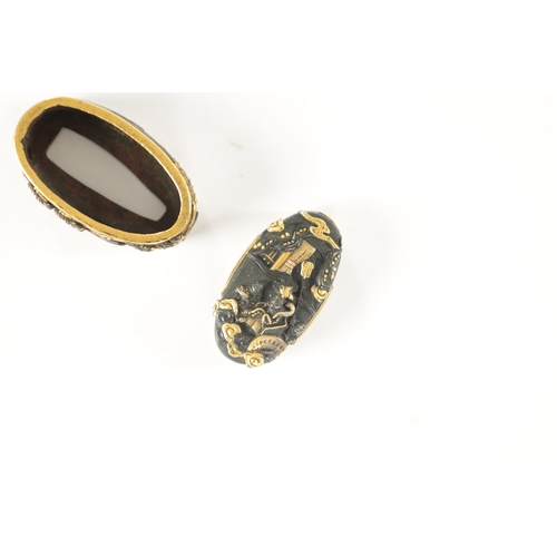 101 - A FINE EDO PERIOD JAPANESE MIXED METAL AND BRONZE FUCHI KASHIRA (4cm wide )