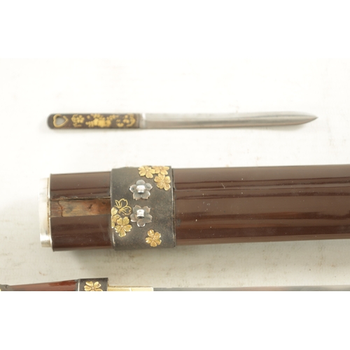 218 - A 19TH CENTURY JAPANESE LACQUER WORK AND MIXED METAL MOUNTED TANTO the lacquered saya decorated with... 