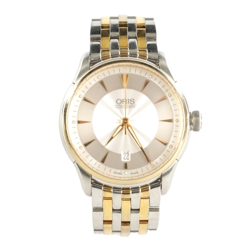 309 - A GENTLEMAN’S STEEL AND GOLD PLATED ORIS AUTOMATIC WRISTWATCH on original bracelet, the two tone sil... 