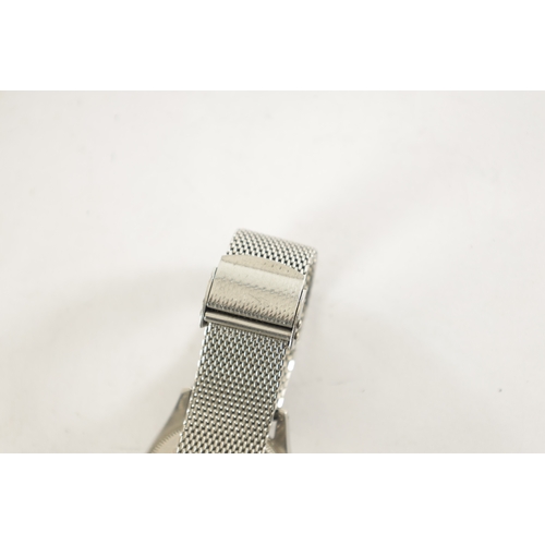 330 - A VINTAGE STAINLESS STEEL ROLEX TUDOR OYSTER ROYAL WRISTWATCH, on later steel bracelet, the silvered... 