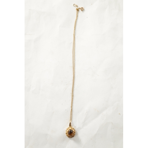 276 - A 9CT GOLD PENDANT NECKLACE WITH CABOCHON TIGER EYE, total weight app. 3.6g