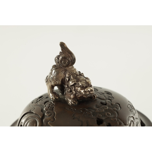 140 - A JAPANESE BRONZE AND MIXED METAL KORO BY HOKUGAKU YOKOYAMA YAZAEMON II, the removable base modelled... 