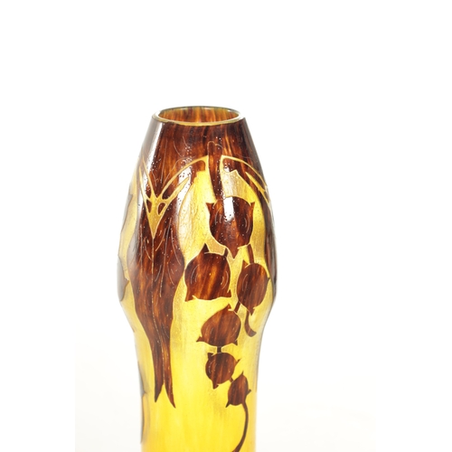 22 - A CHARLES SCHNEIDER ART DECO LE VERRE FRANCAIS CAMEO GLASS VASE the striated yellow vaseline ground ... 