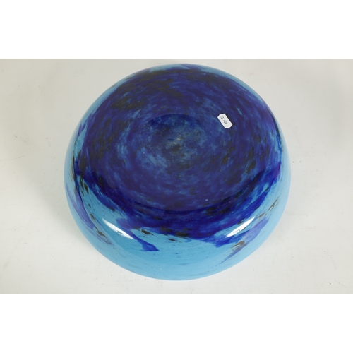 24 - A DAUM NANCY LARGE SHALLOW GLASS DISH decorated in multiple layers of striking blues with gold leaf ... 