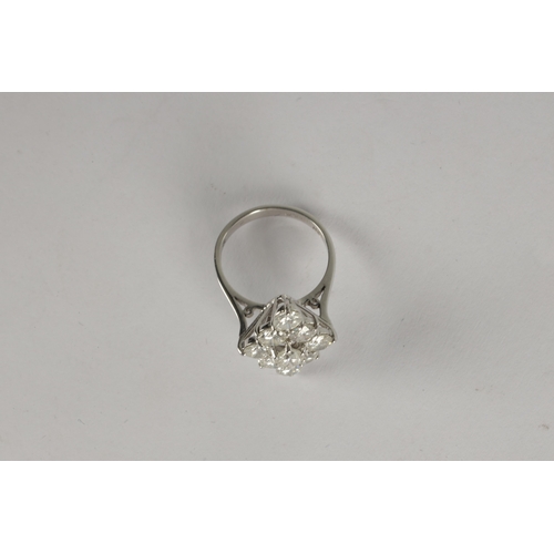 331 - A LADIES 18CT WHITE GOLD DIAMOND SET RING, having app. 2.5ct of diamonds, total weight 4.7g, ring si... 