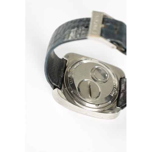 348 - A 1960’S GENTLEMAN’S STEEL BULOVA ACCUTRON WRISTWATCH the waterproof moulded case having a skeletoni... 